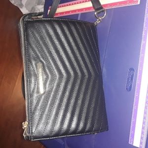 Black Steve Madden handbag